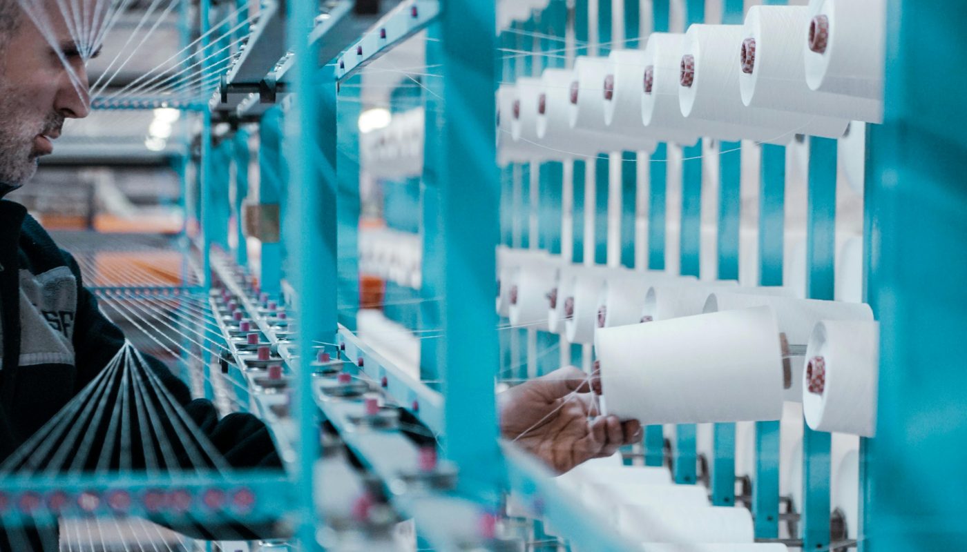 Les enjeux de la sous-traitance textile dans les pays en développement